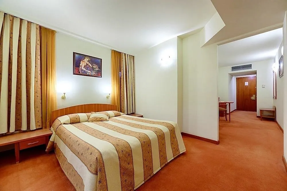 Hotel Duke Romana City Center Bucharest 3*,