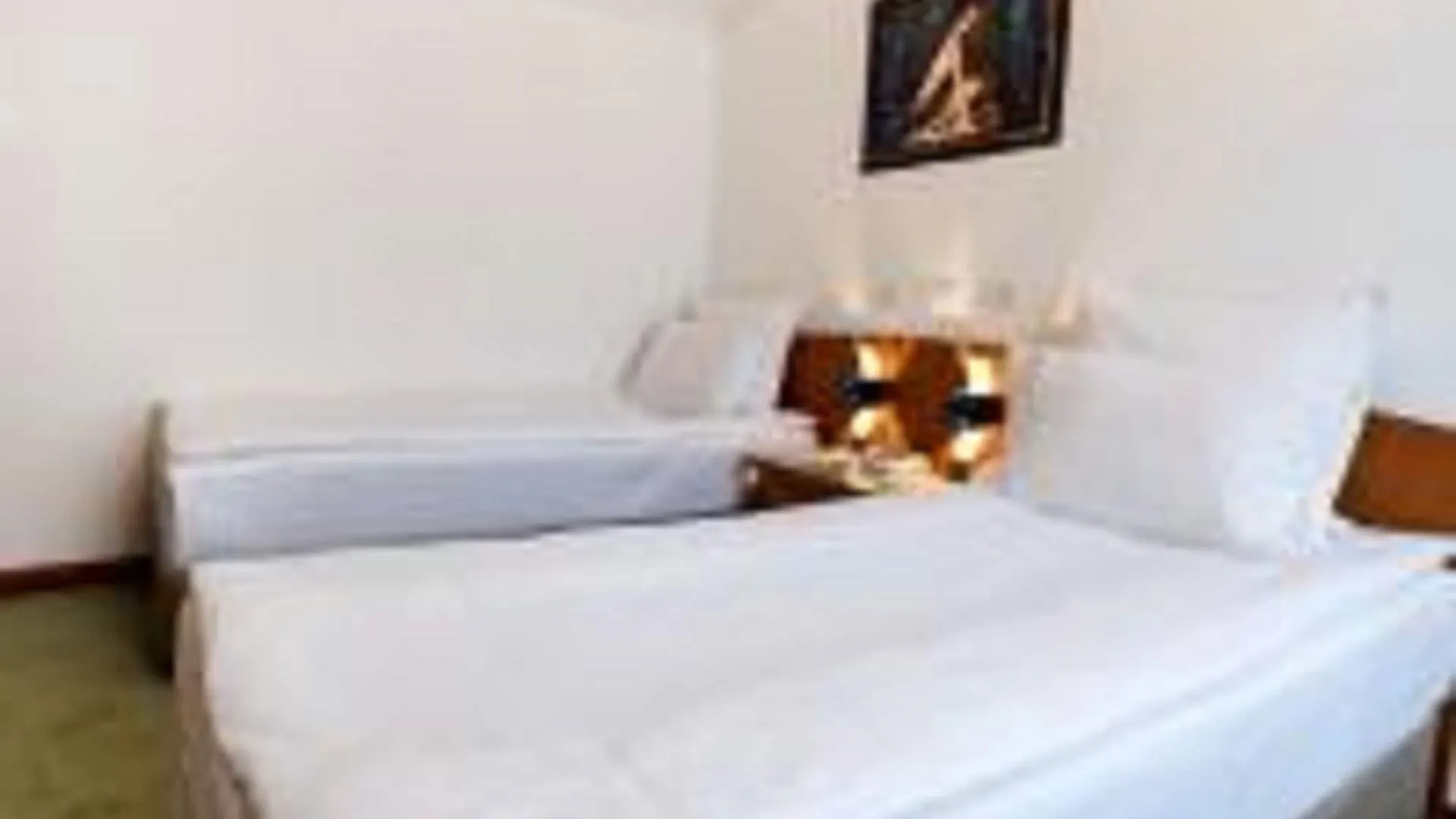 Hotel Duke Romana Boekarest