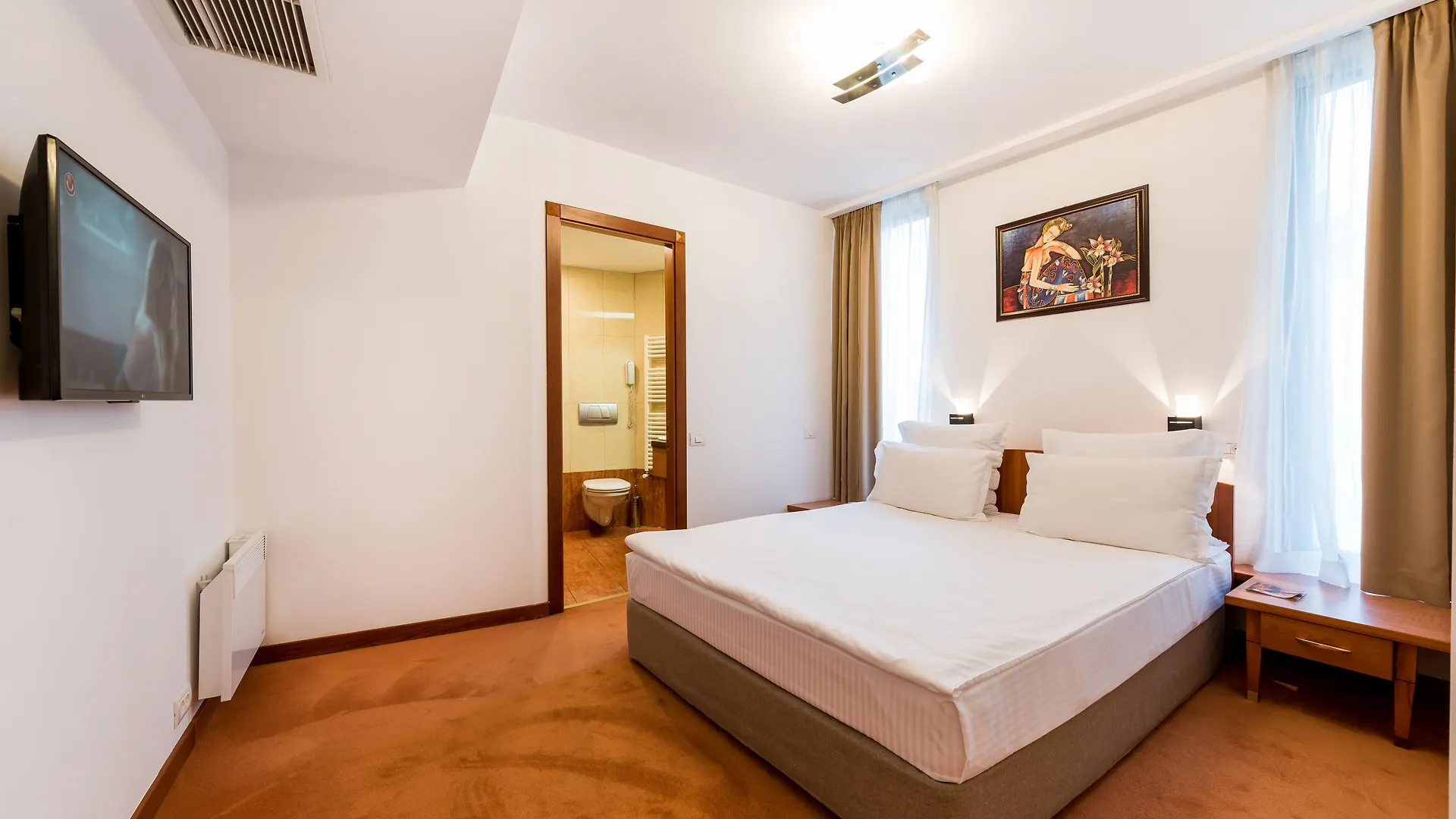 Hotel Duke Romana Boekarest