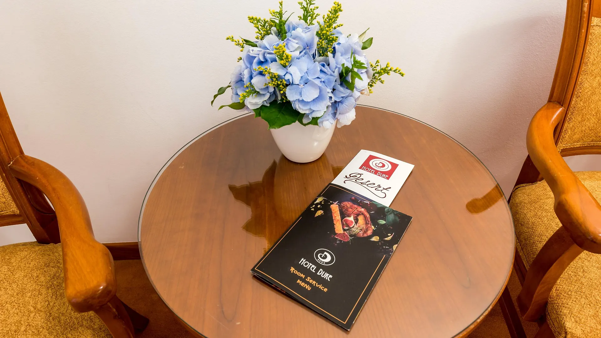 Hotel Duke Romana Boekarest