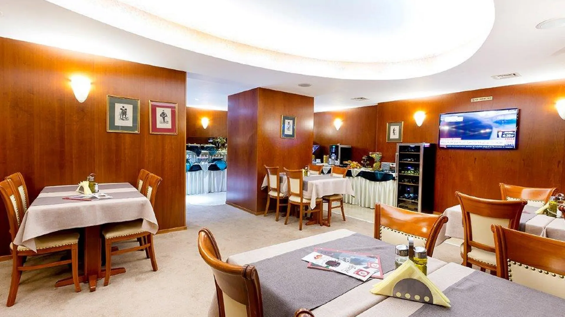 Hotel Duke Romana City Center Bukarest
