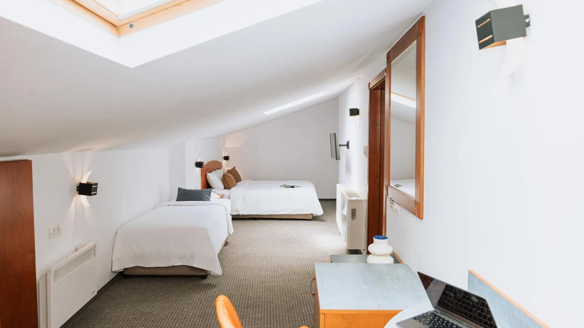 Hotel Duke Romana City Center Bucharest 3*,  Romania