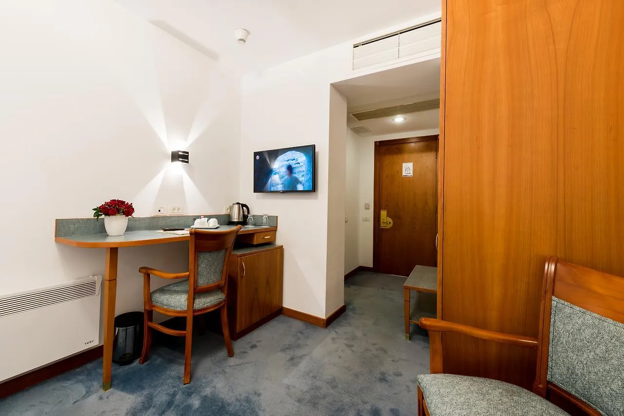 Hotel Duke Romana City Center Bucharest