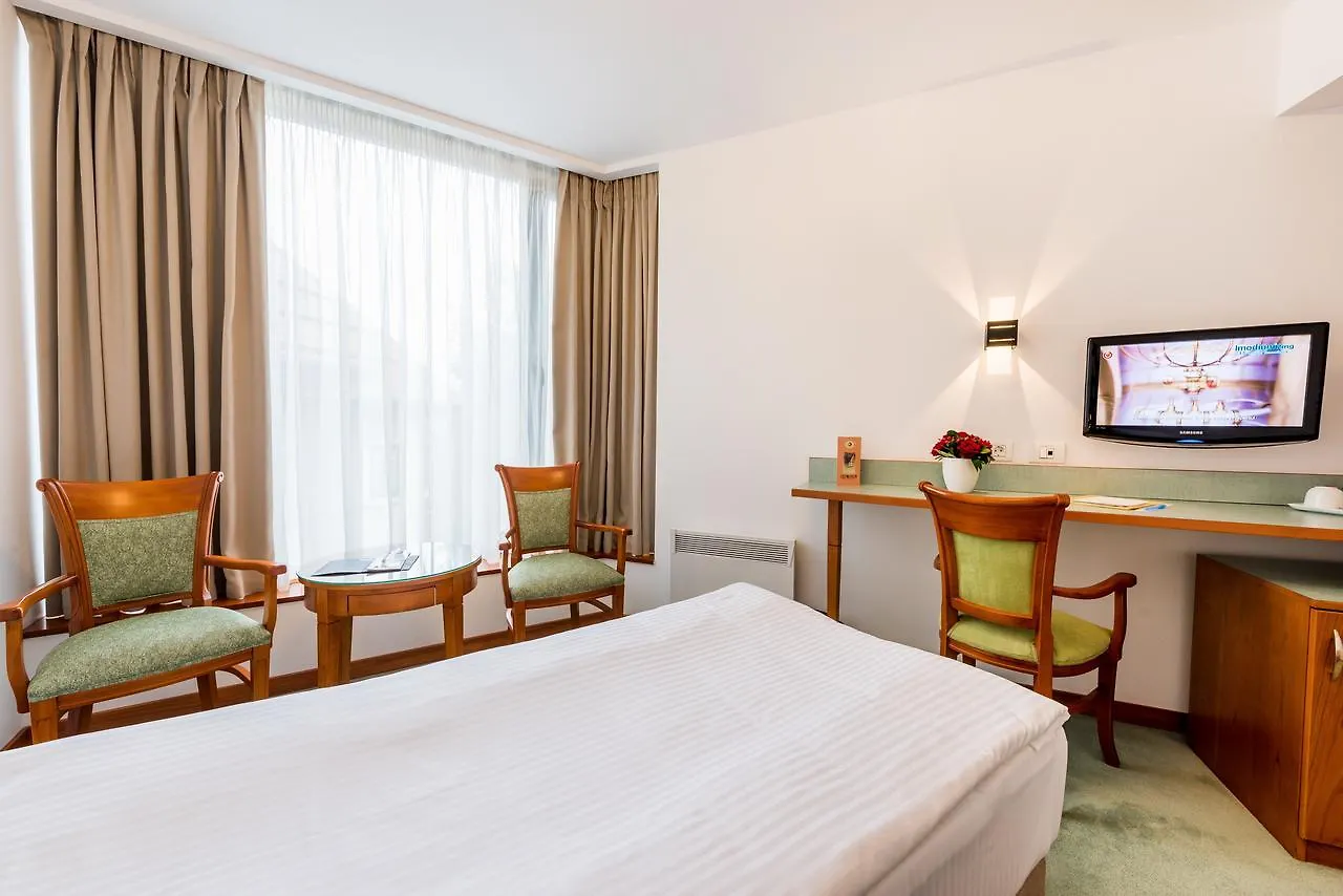 Hotel Duke Romana Boekarest
