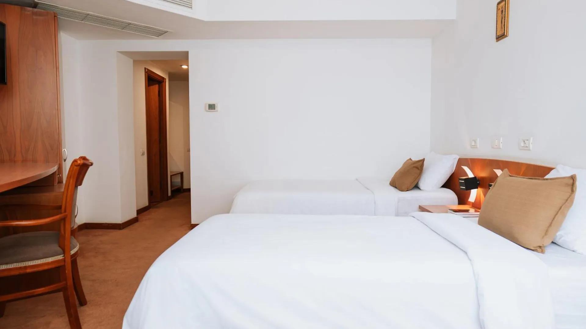 Hotel Duke Romana City Center Βουκουρέστι 3*,  Ρουμανία
