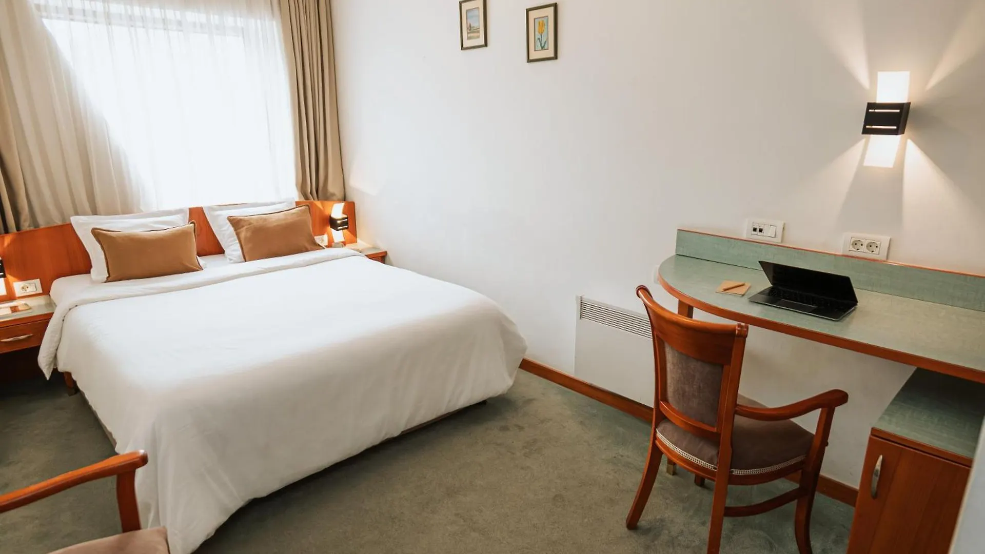 Hotel Duke Romana City Center Бухарест Румыния